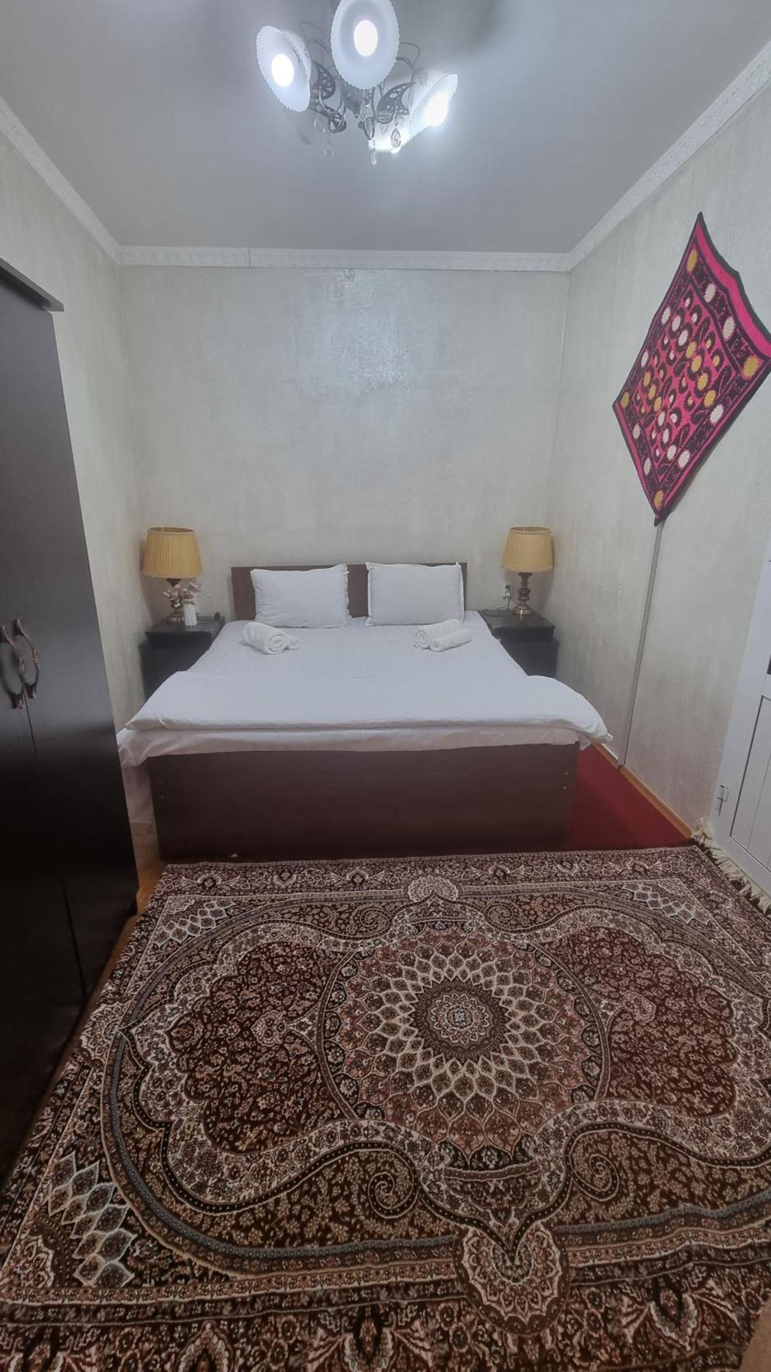 Hotel Registon Zargaron Samarcanda Quarto foto